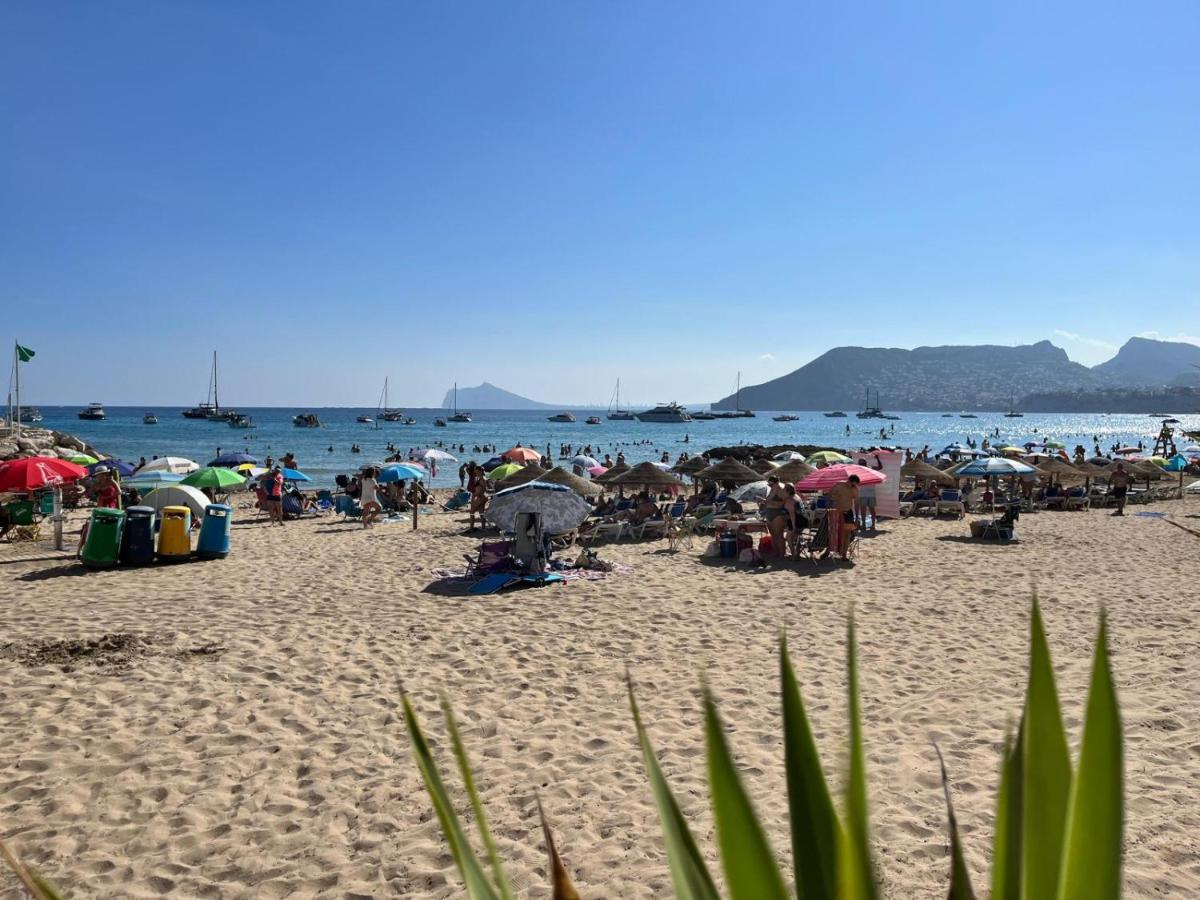 Ferienwohnung Calpe Playa Reformado Amplio 50M De La Arena Wifi Exterior foto